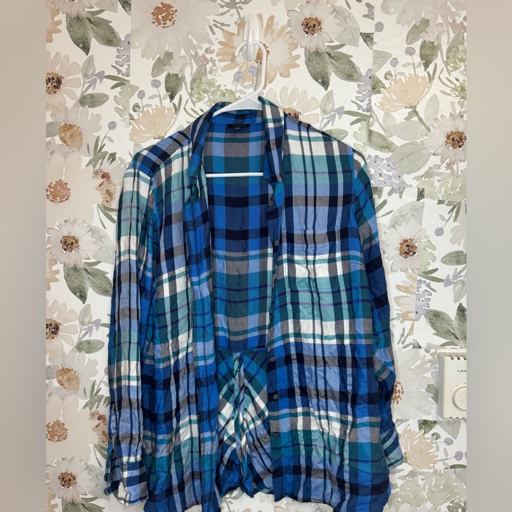 Talbots plaid button down shirt 🛍